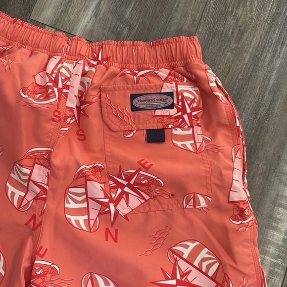 VINEYARD VINES Swim Trunks size small - Picture 3 of 5